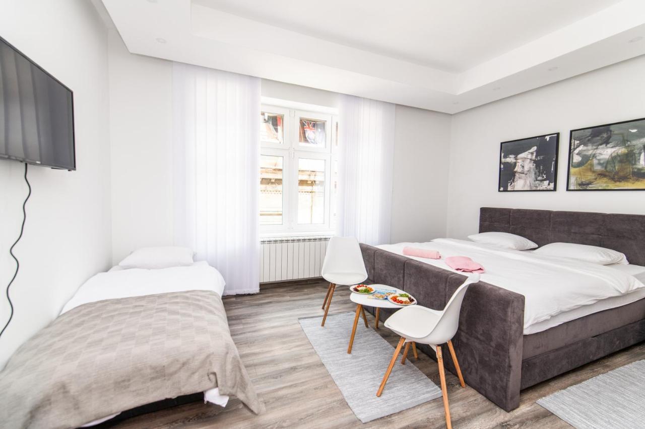 Modern Studio For 3 People In The Heart Of The City Center Sarajevo Exterior foto